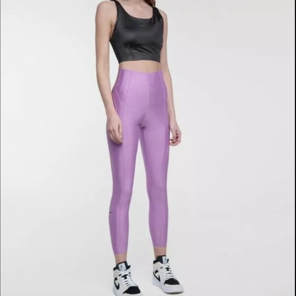💎NWT💎 Nike City 7/8 Training Leggings Size Small - Picture 1 of 3